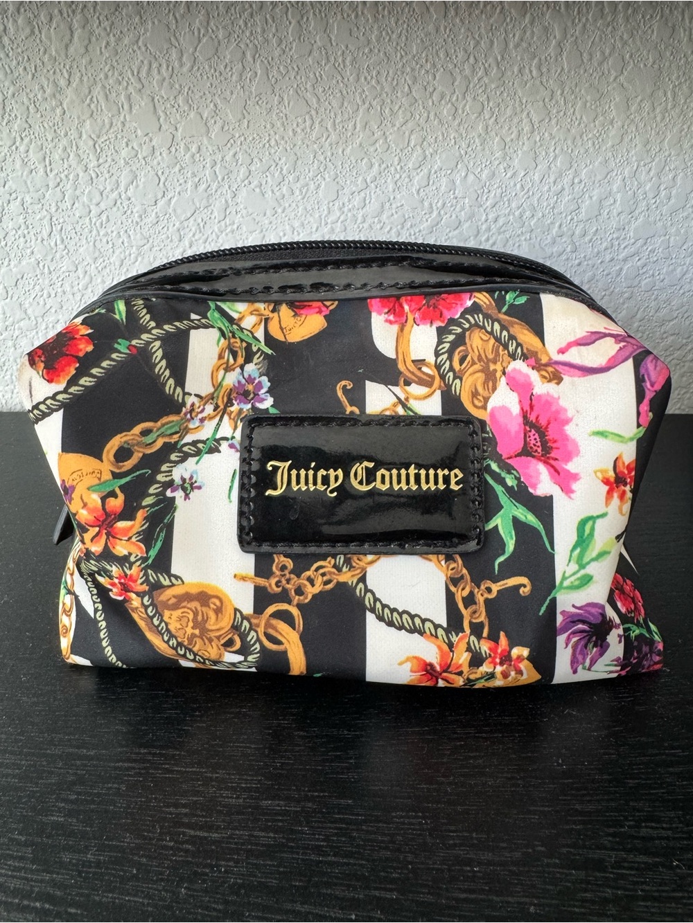 Vintage Y2K Juicy Couture Black & White Floral & Chain Print Cosmetic Pouch